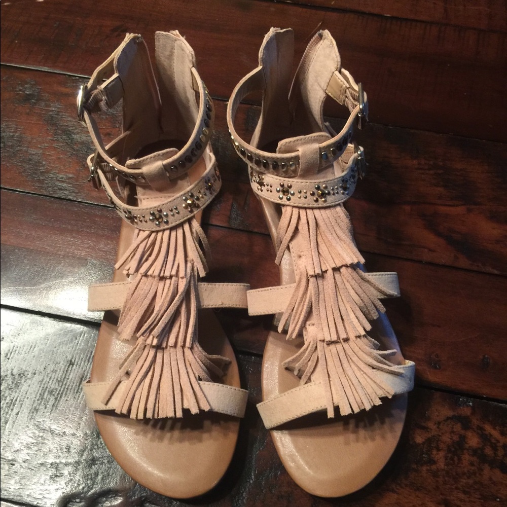 GB sandals